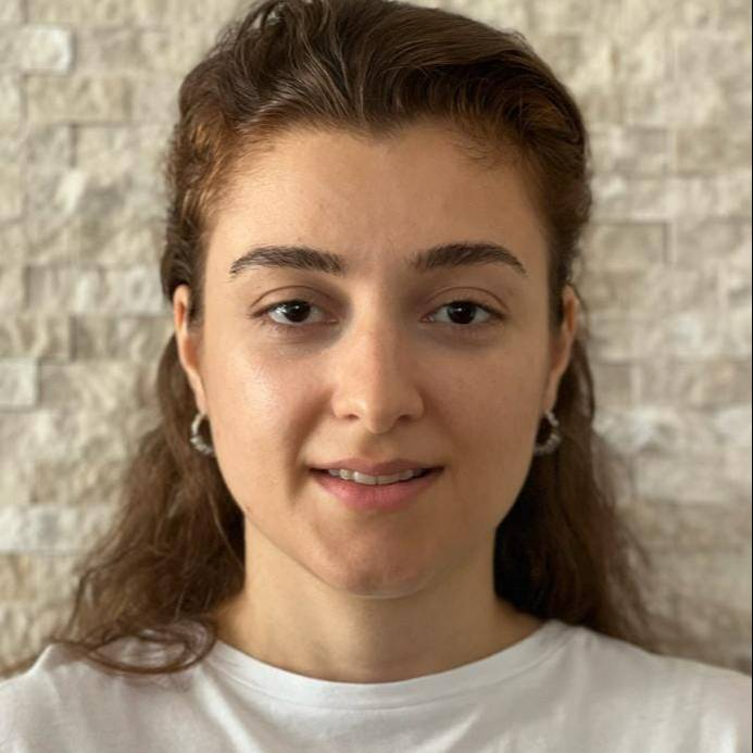 Ilayda Avunduk
