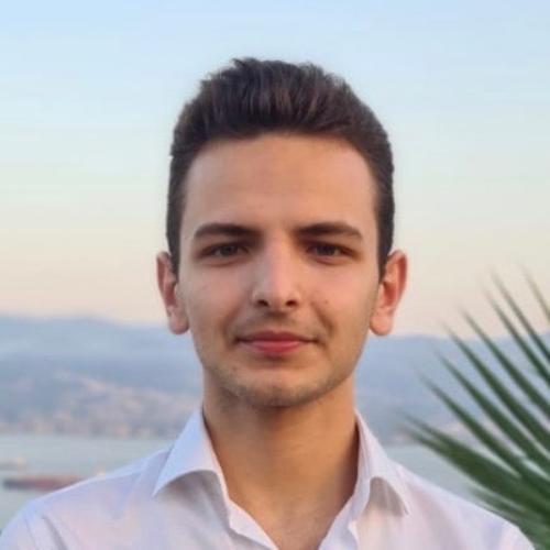 Onur Kuğu