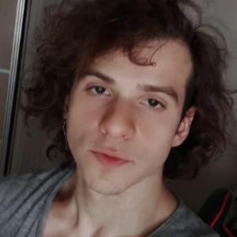 Yamaç Okan Tam