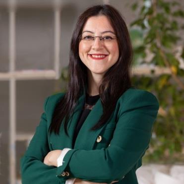 Yasemin Küsdül