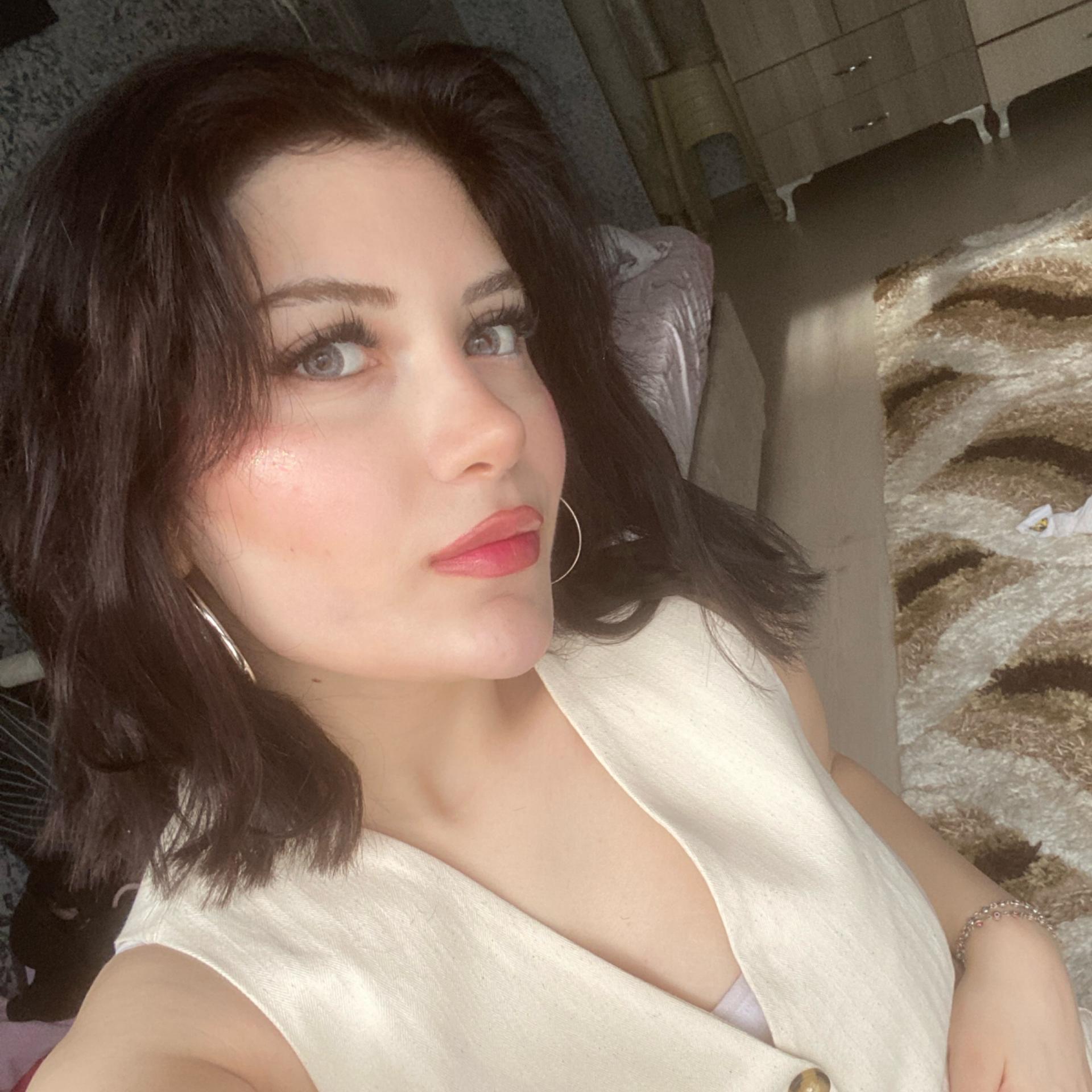 Büşra Yoloğlu