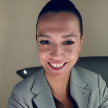 Gamze ÖZCAN