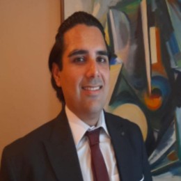 Meraj Esfahani