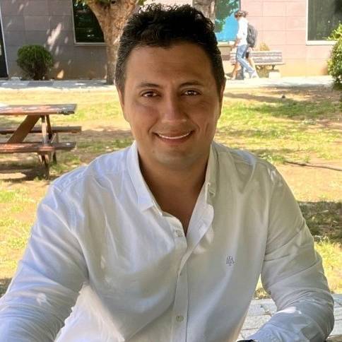 Serhat Yanık