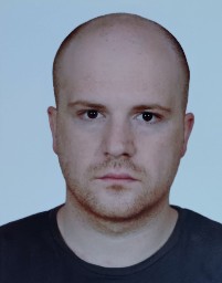 Uzay Erol