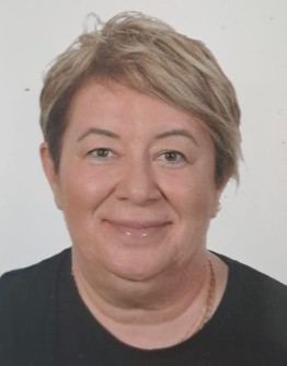Esra Özkaraoğlu