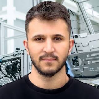 Hakan Oz