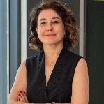 Almıla Albayraktaroglu