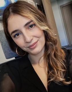 Esra Özkanlı
