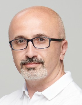 Ömür Okur