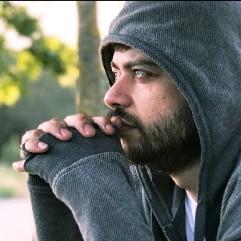 KAHRAMAN KIRMAN