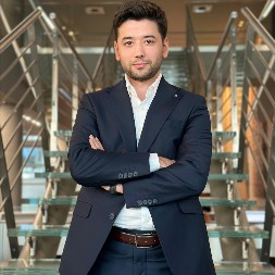 KADİR YEŞİL