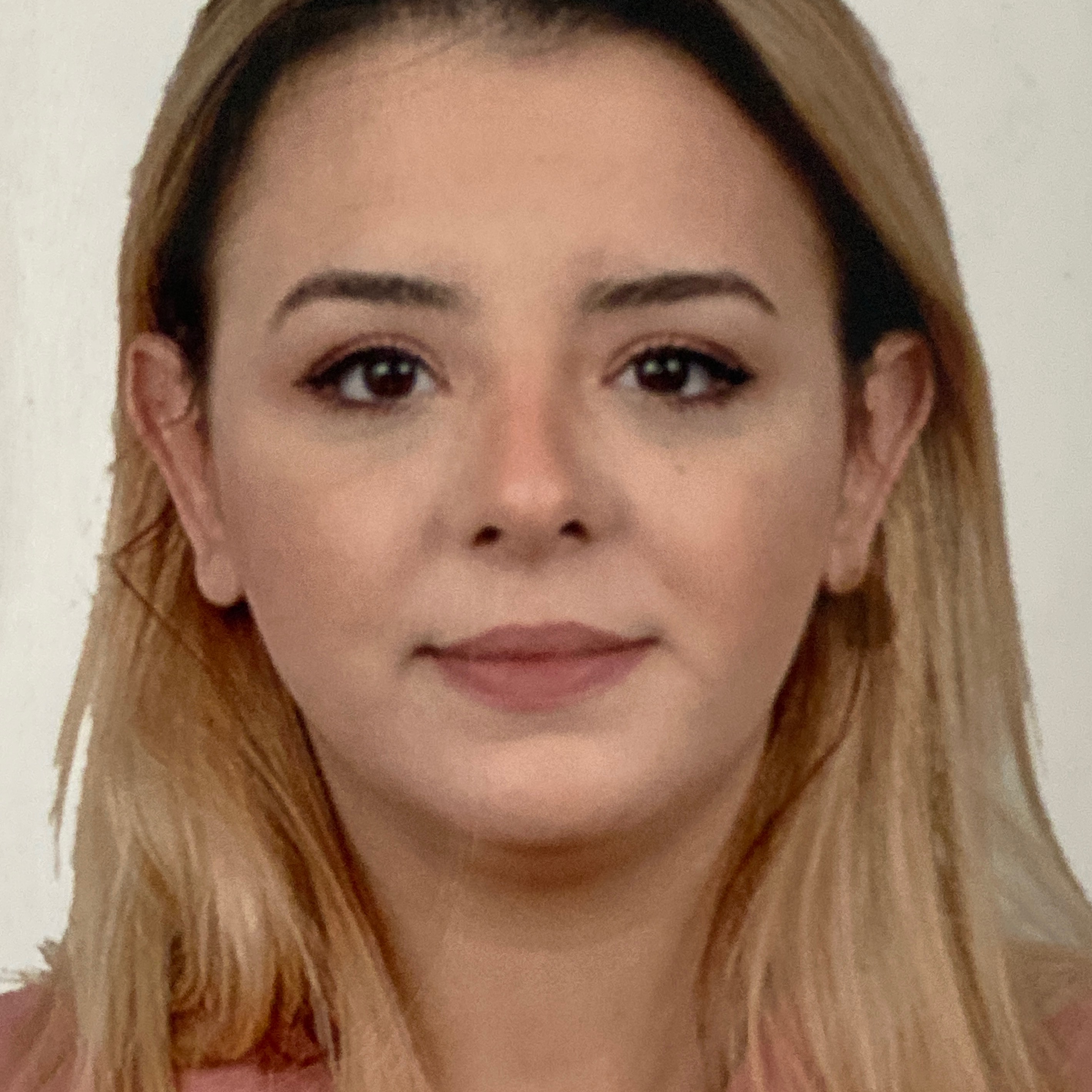 Zineb Menouar