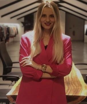 Elvisa Sarıtaş