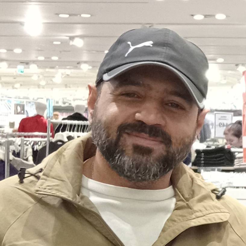 Hossein goudarzi